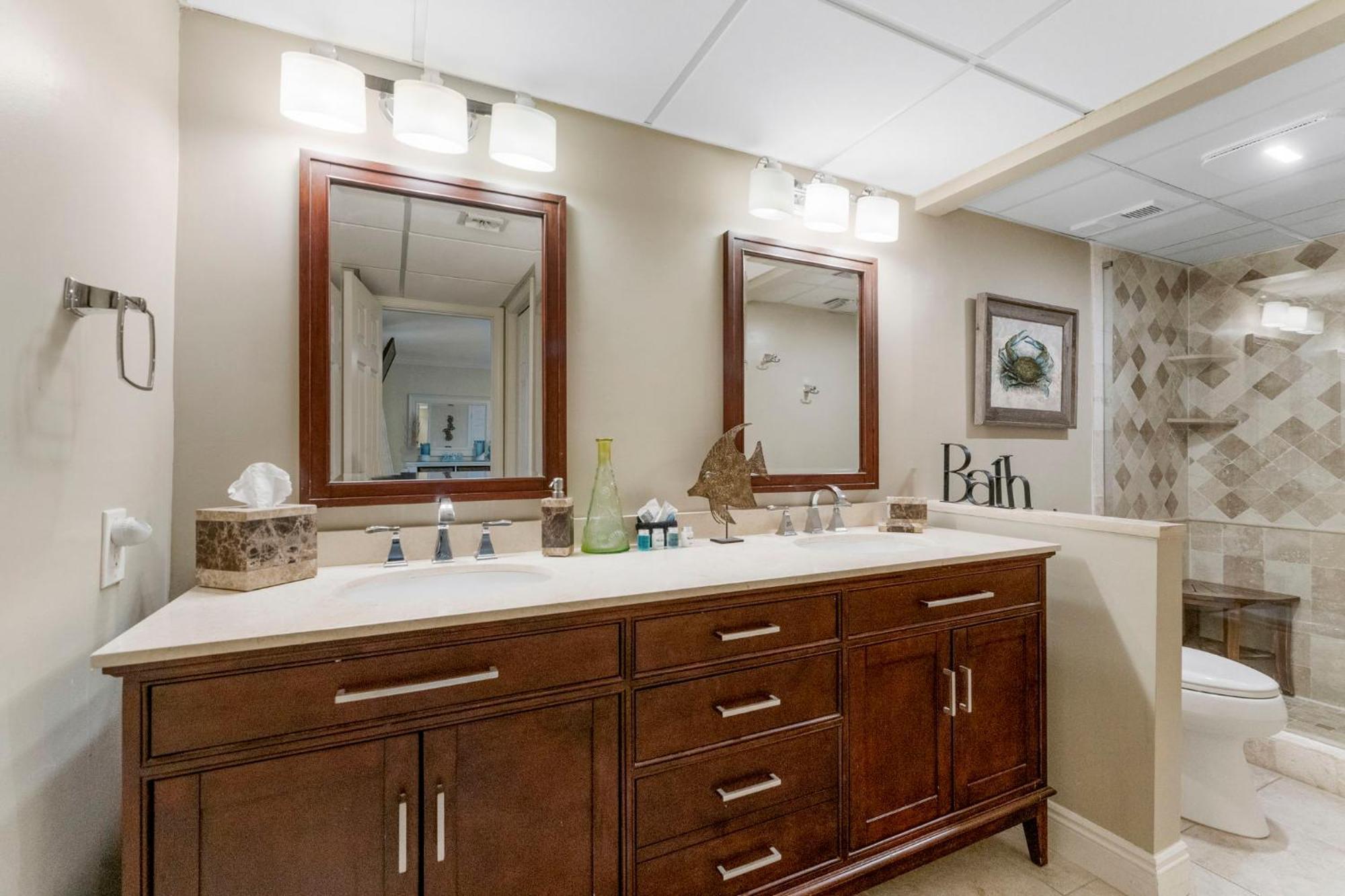 Stunning 2/2 Designer Condo W Coastal Appeal Right On The Gulf! Panama City Beach Eksteriør bilde