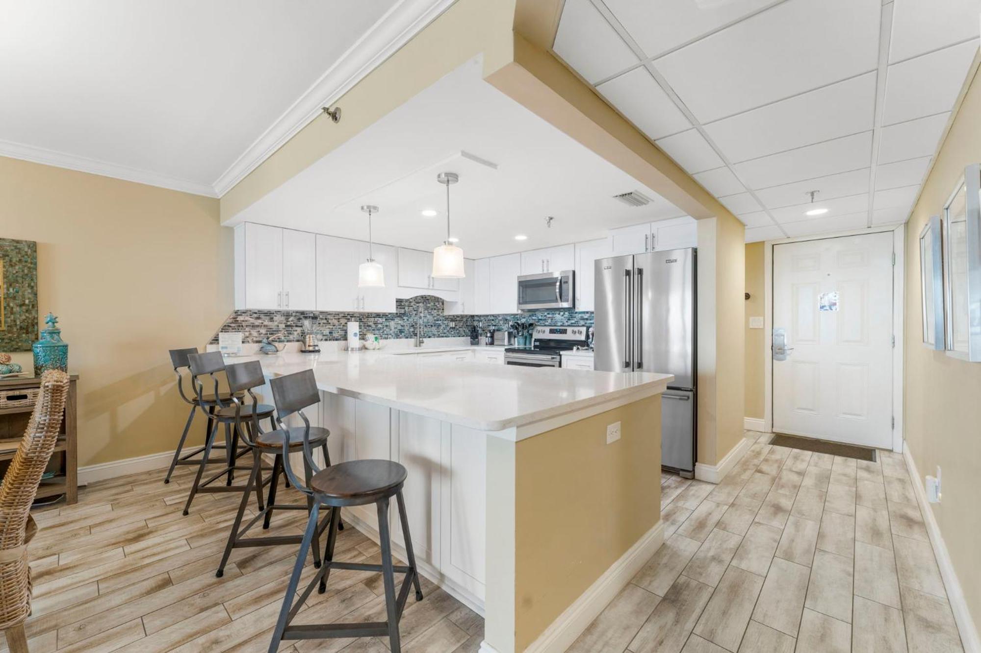 Stunning 2/2 Designer Condo W Coastal Appeal Right On The Gulf! Panama City Beach Eksteriør bilde